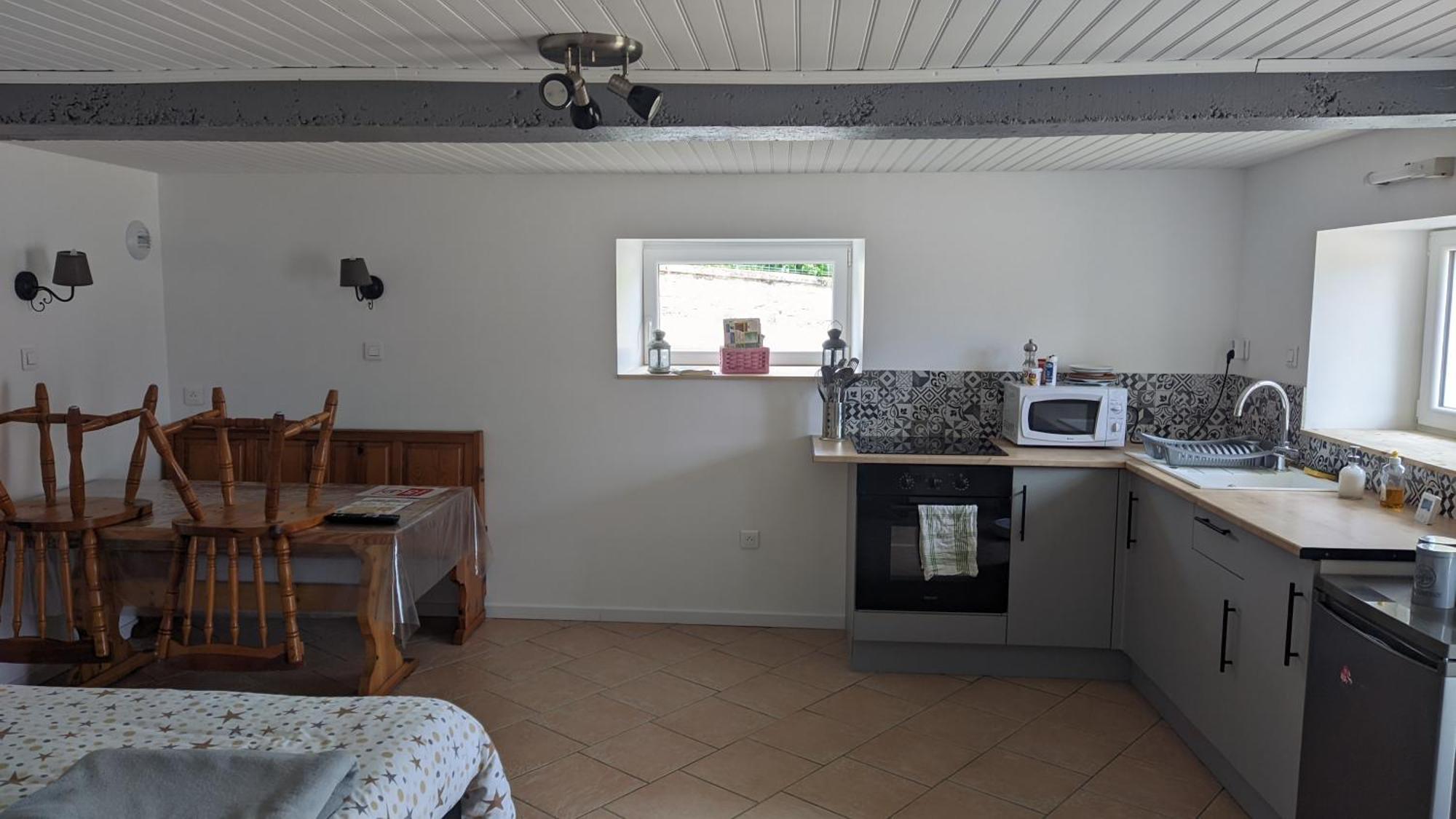 A La Campagne Dans Corps De Ferme Renovee Apartment *